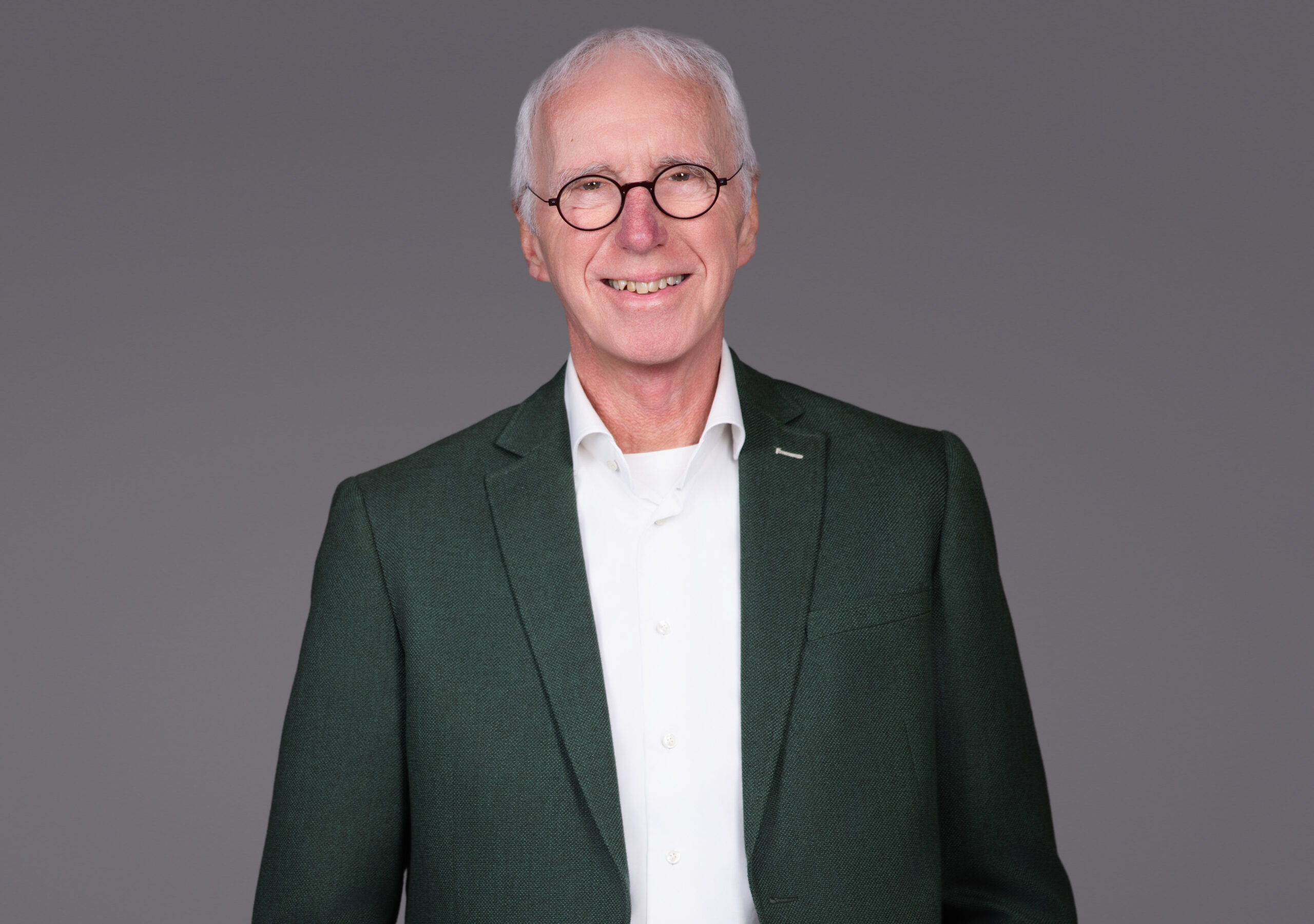 T.J. (Tjeerd) van Veen